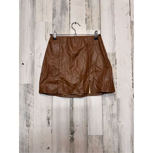 Hayley & June faux leather brown mini skirt size small - Picture 1 of 7